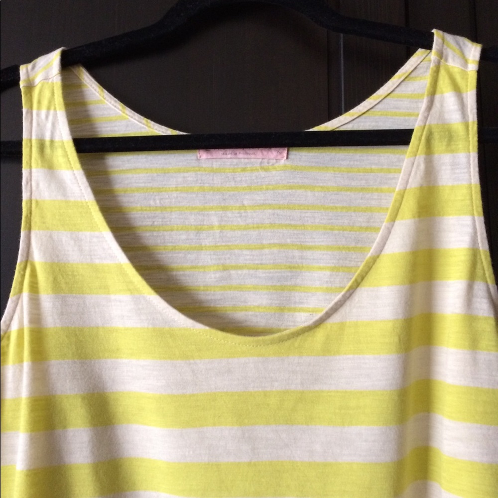 Loft Dual Pattern Tank - Picture 2 of 5
