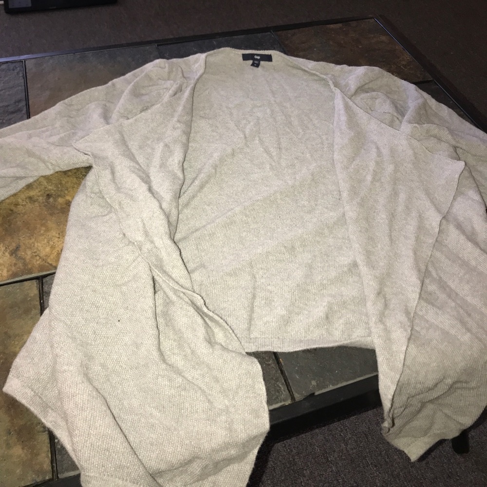 Gray gap sweater!