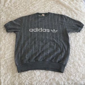 Super cute vintage adidas knit short sleeve top