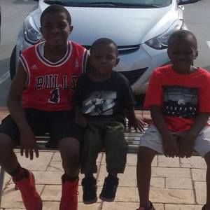 Meet your Posher, Latisha