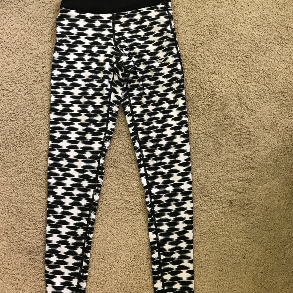 Nike leggings