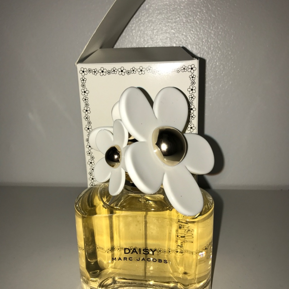 Daisy Eau de Toilette - Picture 2 of 2