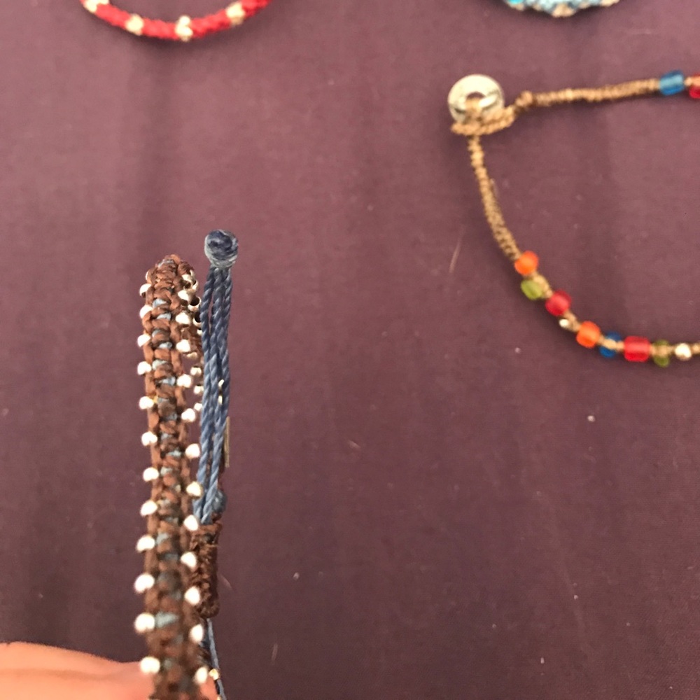 Bracelets - Picture 2 of 8