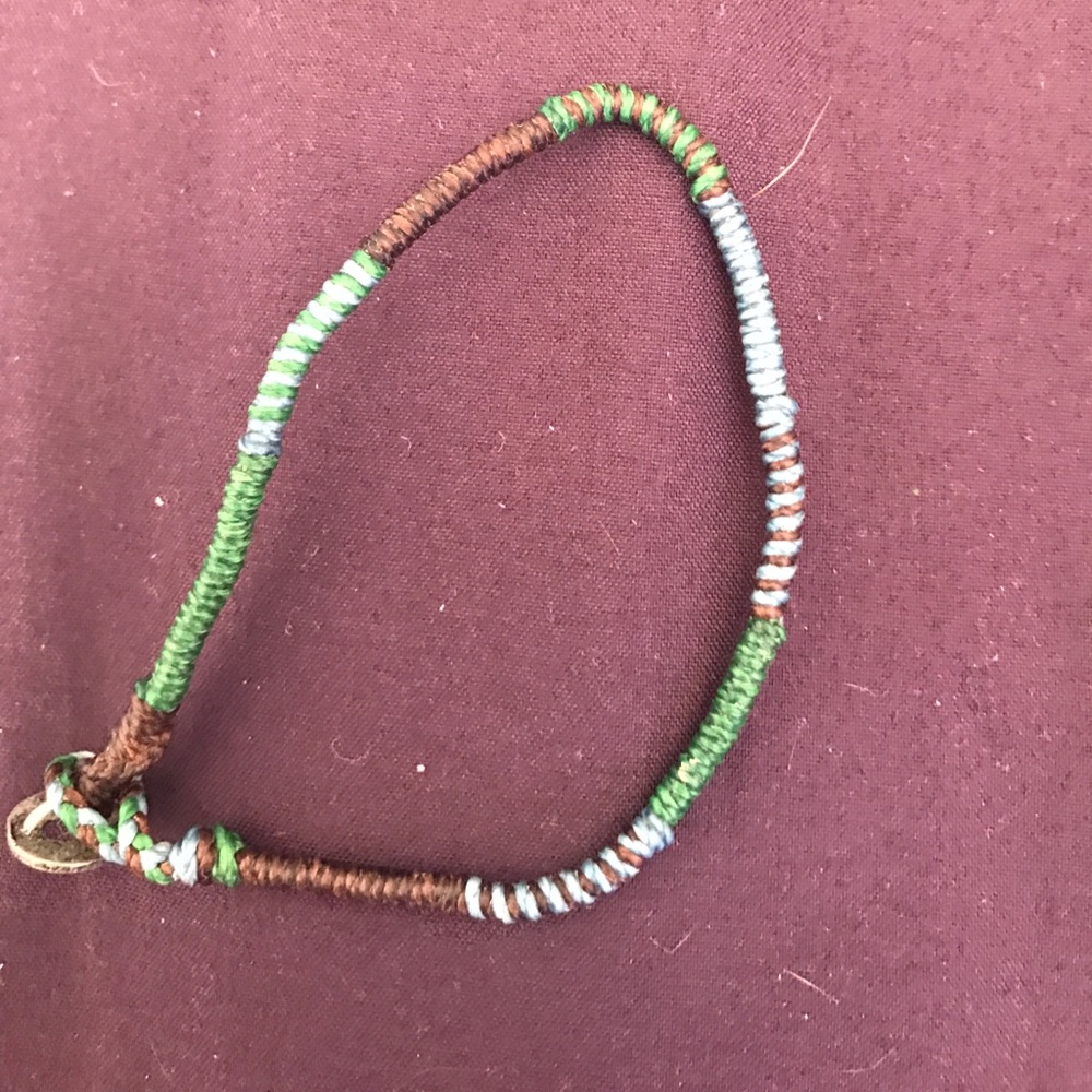 Bracelets - Picture 6 of 8