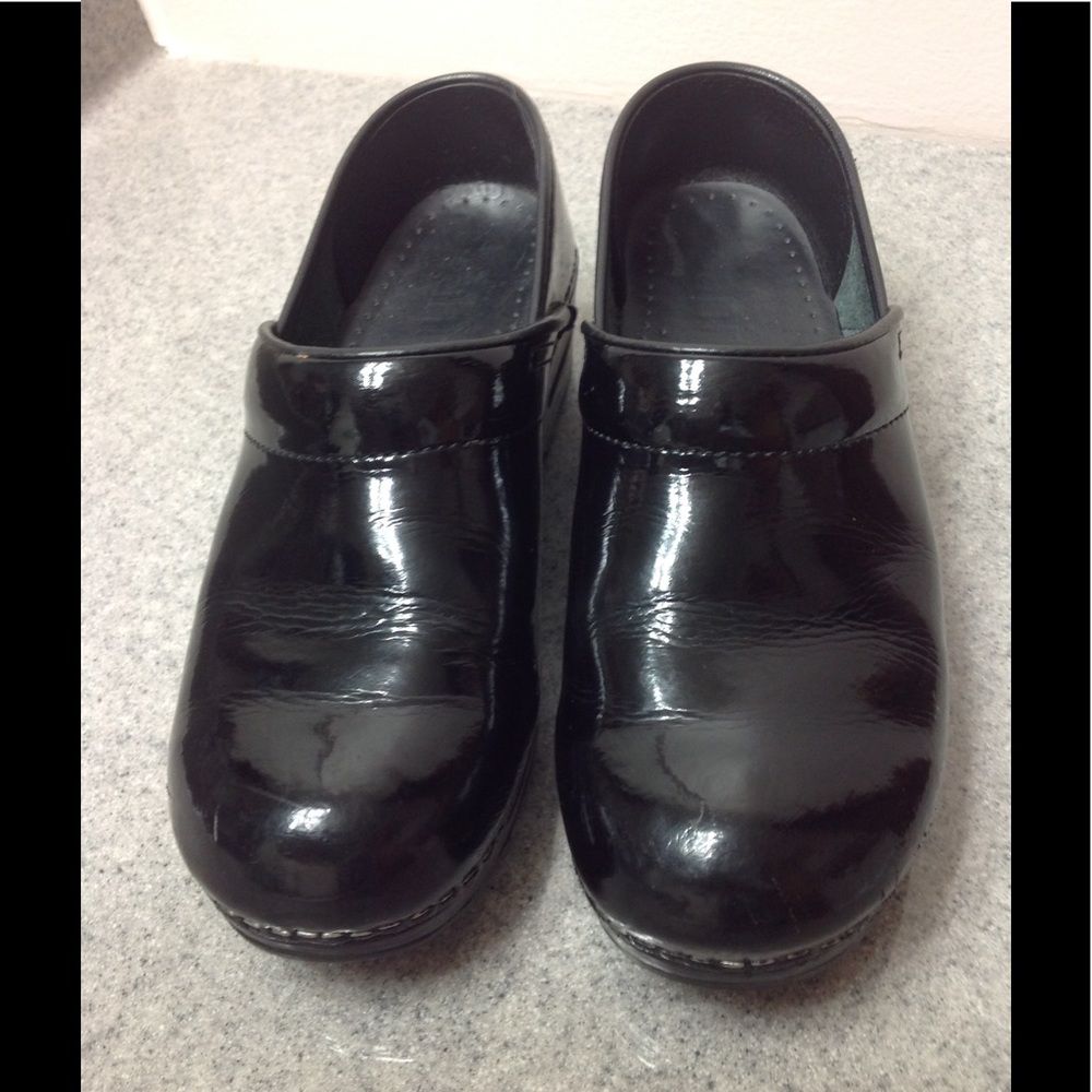 Sanita Clogs