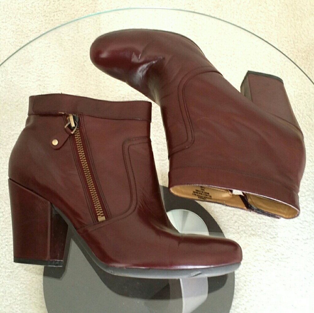 Easy spirit sexy booties 7.5 W