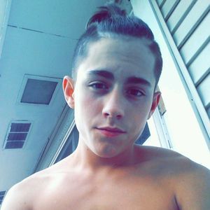 Meet your Posher, Stephen