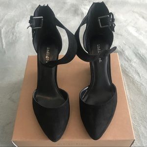 Black Wedge Heel