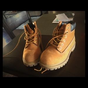 Little boys size 10 timberland boots