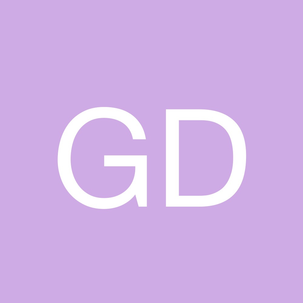 Meet your Posher, Genella