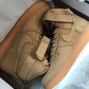 Nike Air Force 1 in wheat
