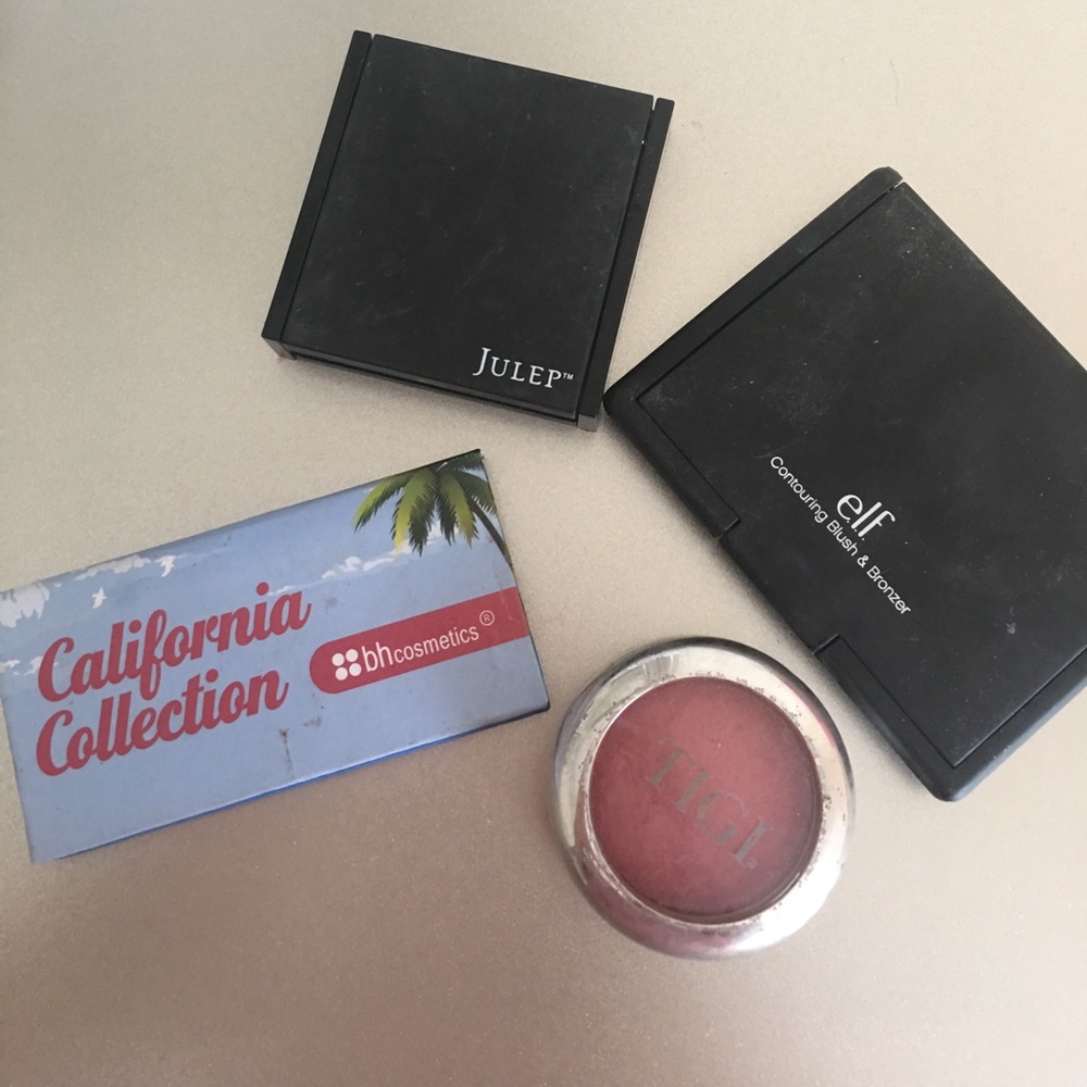 Makeup bundle!! - Picture 2 of 2