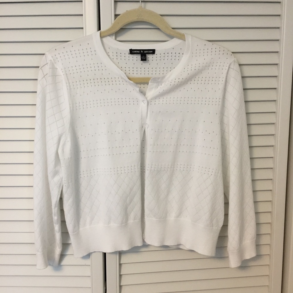 ❗️LAST CHANCE❗️CABLE & GAUGE White Cardigan