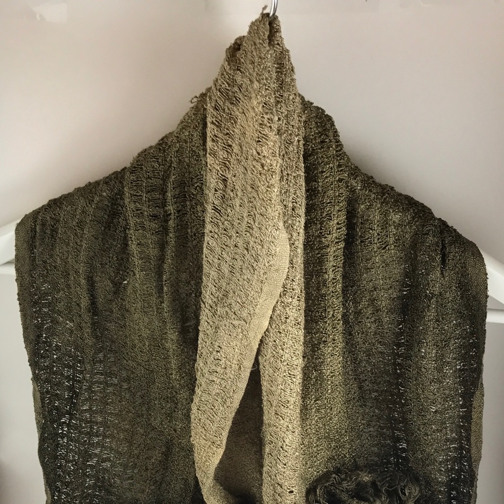 Fashionable Women's Green Ombré Knit Scarf