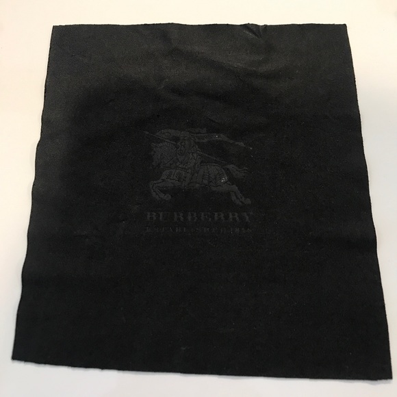 Authentic Burberry Sunglasses - Picture 7 of 7