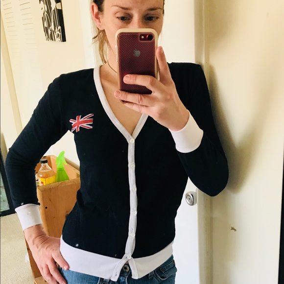 💀SOLD💀♠️Dr. Who Button Up♠️ - Picture 2 of 5