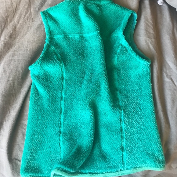 Women’s Patagonia vest - Picture 2 of 4
