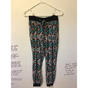 Tribal pattern joggers 🌜