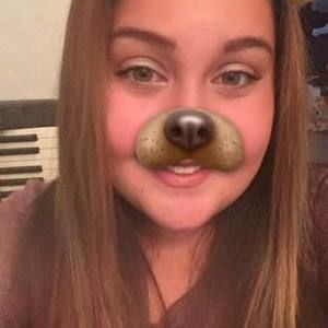 Meet your Posher, Vicky