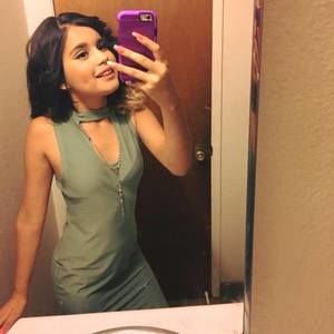 Meet your Posher, Julliamm