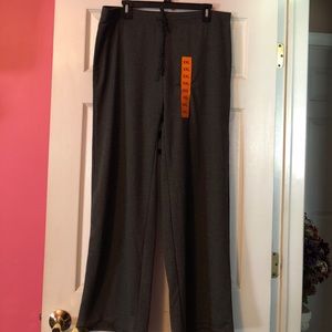 KAREN NEUBURGER XXL SWEATS😊