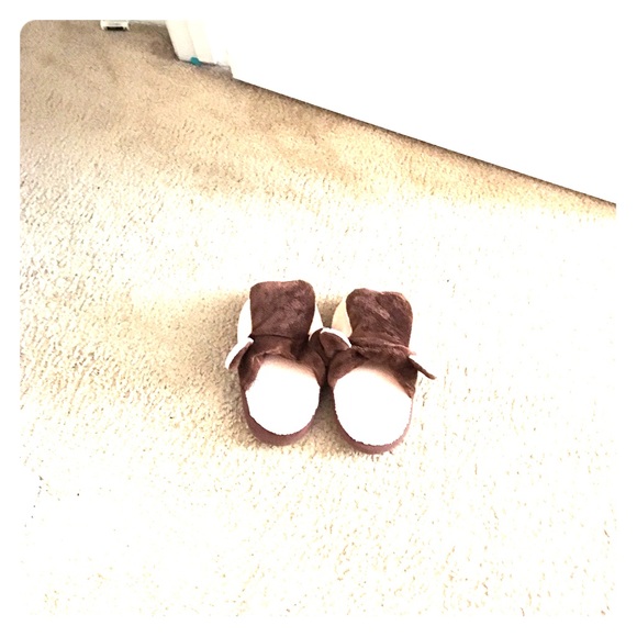 Slippers - Picture 1 of 1