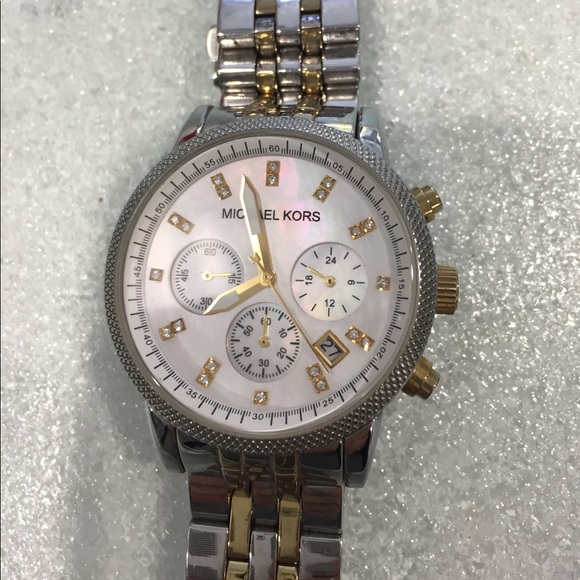 MK two tone watch - Picture 2 of 4