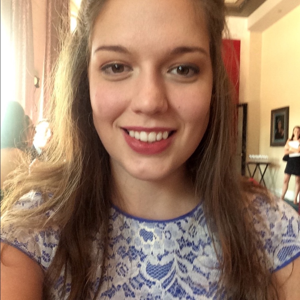 Meet your Posher, Ellen