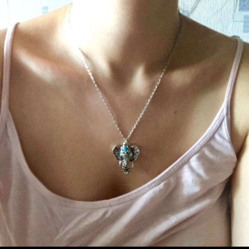 Lucky Elephant Vintage Pendant with Turquoise - Picture 7 of 8