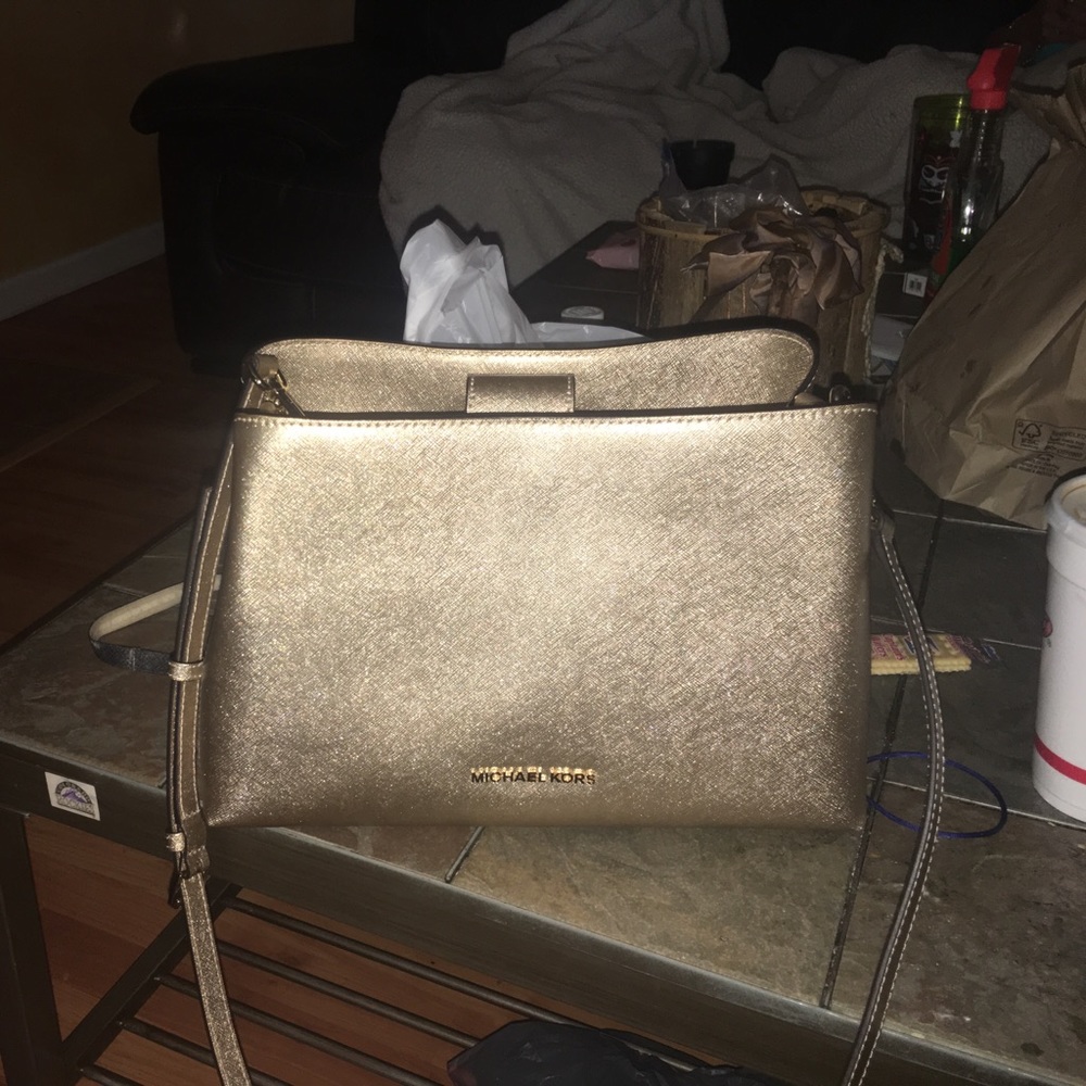Michael kors purse