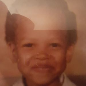 Meet your Posher, Derron