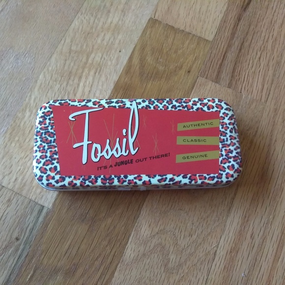 😺 Vintage Fossil Watch and Earring Set - 1998 - Picture 8 of 8