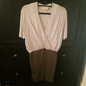 Mini gray and charcoal dress with loose 3/4 sleeve