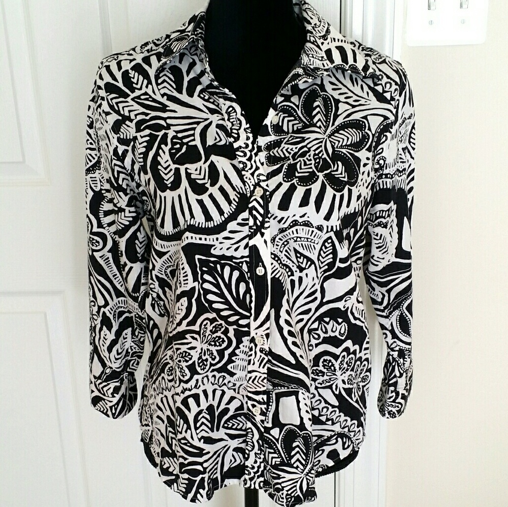 Ralph Lauren size medium button down shirt