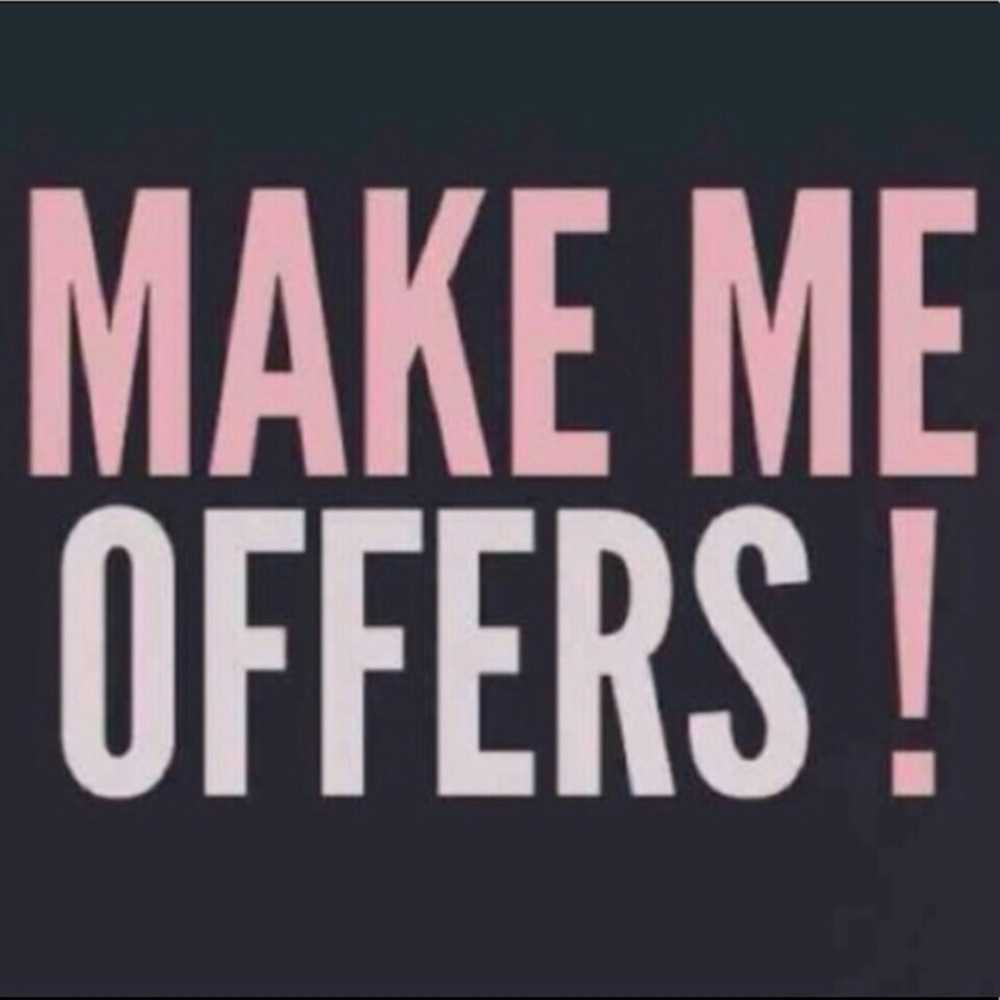 Reasonable offers are welcome! 💗💗