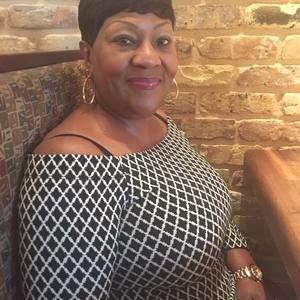 Meet your Posher, Sharon