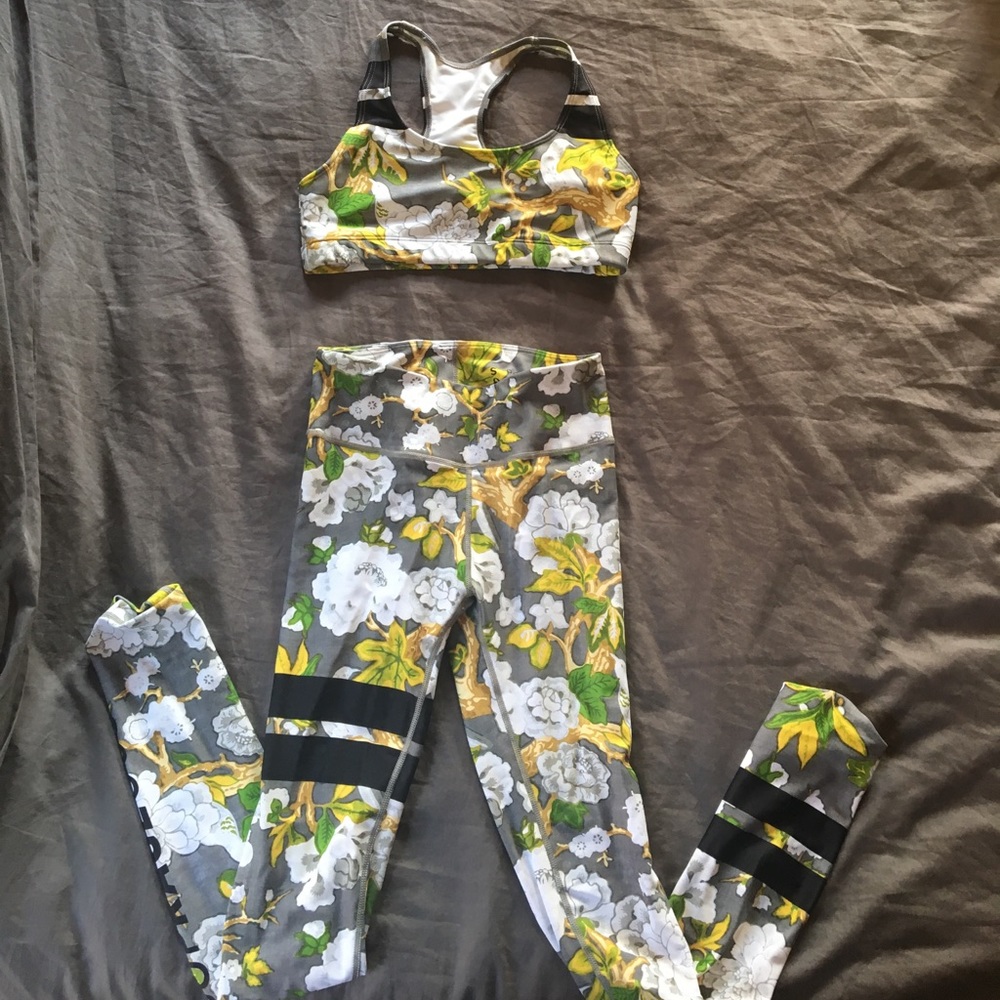 POPRAGEOUS sports bra and leggings
