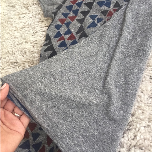 Lucky Brand Geometric Pattern Tee - Picture 4 of 4