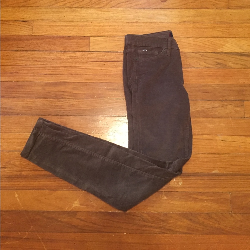 📦 🚚 EVERYTHING MUST GO! UO Brown Cords | Size 26