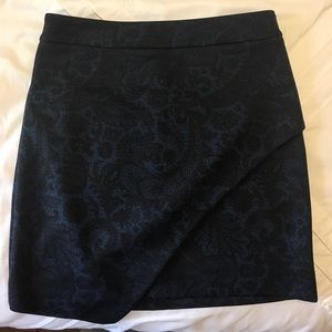 Express skirt