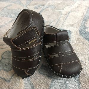 Pediped early walker shoes. Leather sole. 12-18m