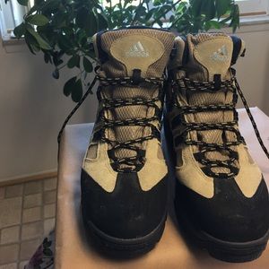 Snow hiking  /winter boots