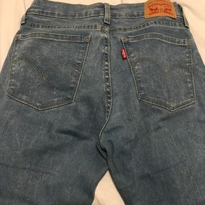 Levi's skinny jeans