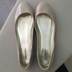 Xhileration size 8 nude flats!