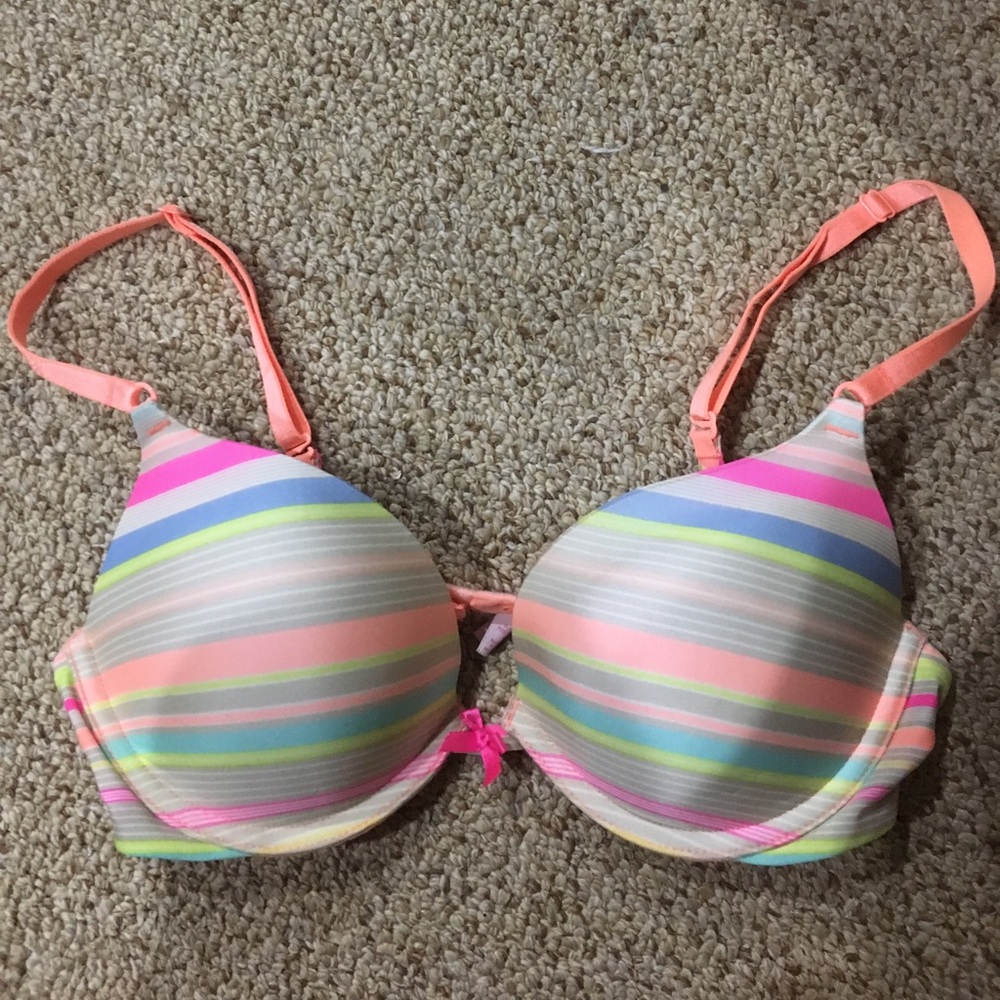 NWOT Victoria's Secret Push Up Bra