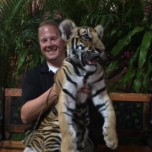 Meet your Posher, Joshua