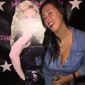 Meet your Posher, Laura