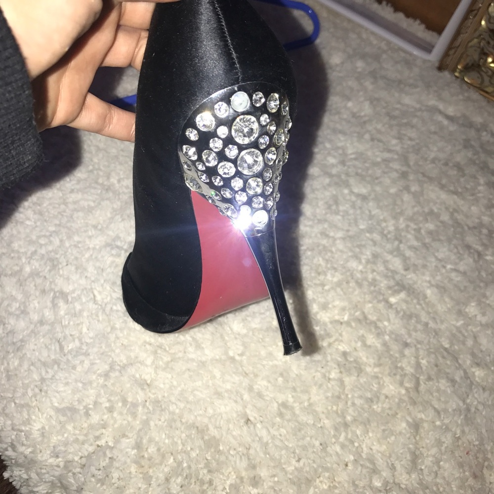 Black heels
