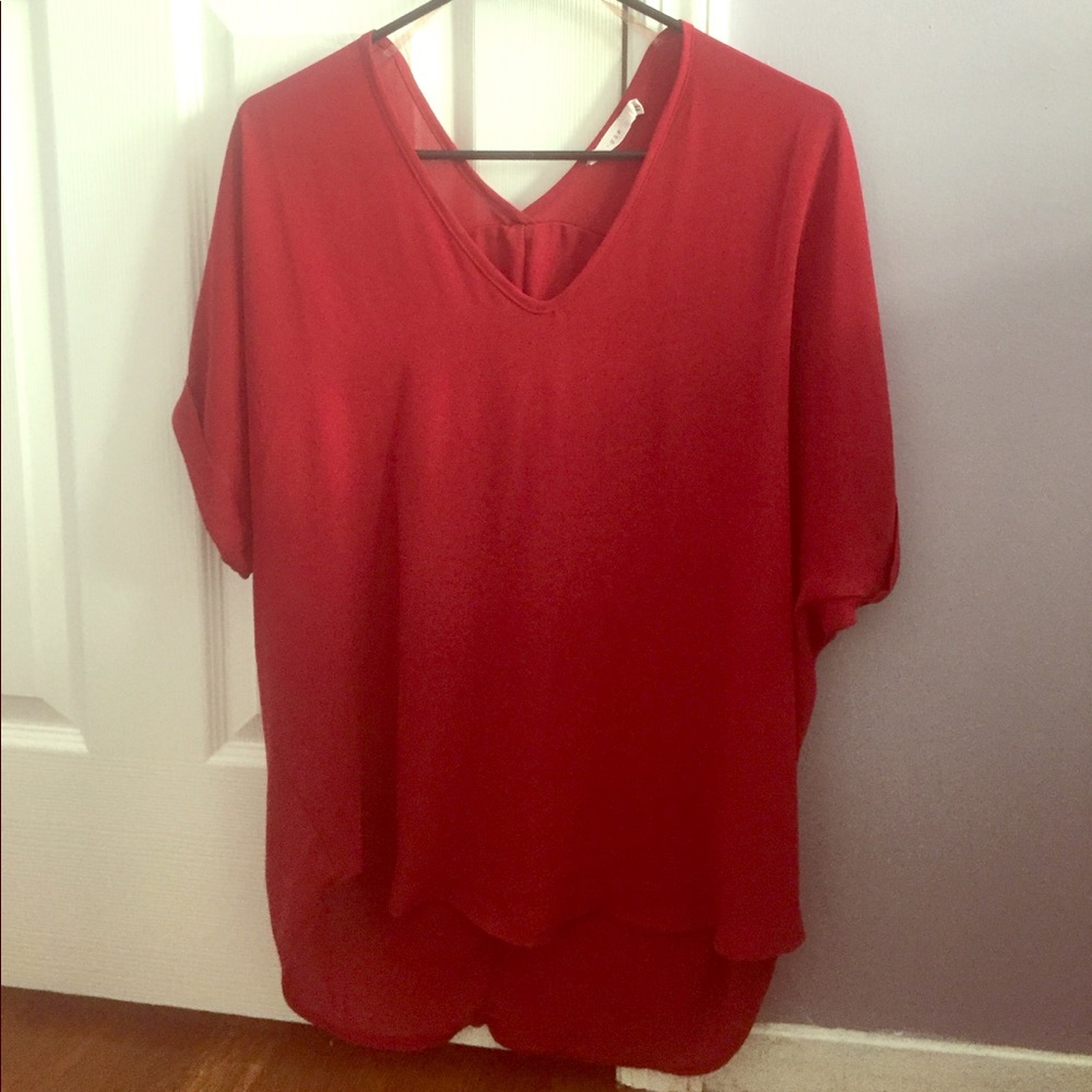 Red Short Sleeved Top