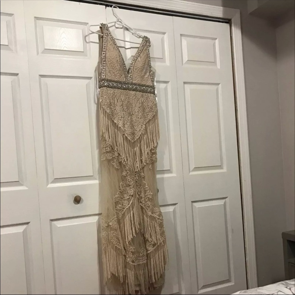 Mac duggal couture dress